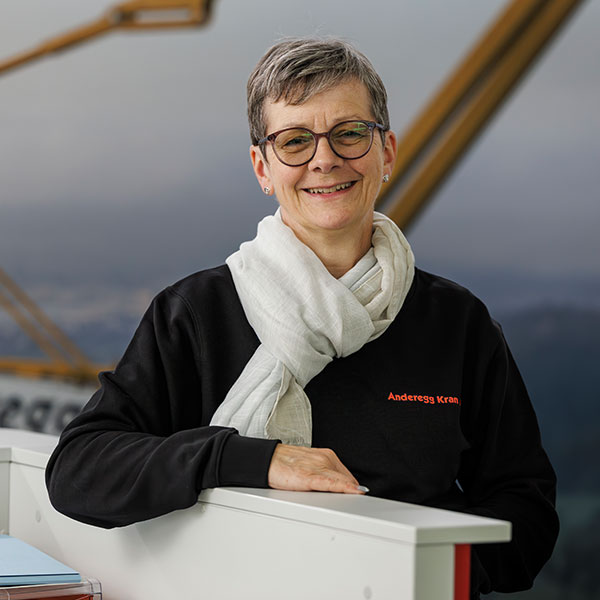 Yvonne Anderegg Anderegg Kran AG